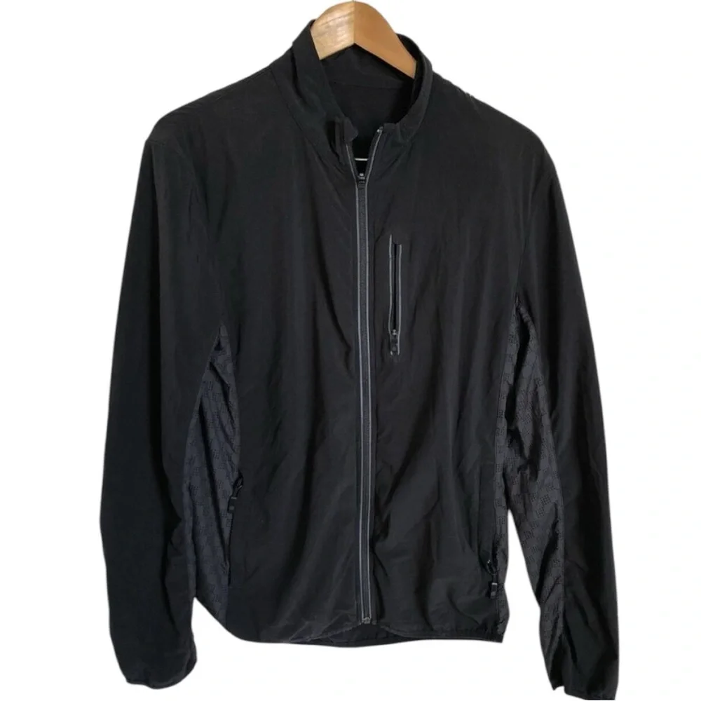 Lululemon Men’s Surge Jacket in Black Size L Excellent Condition